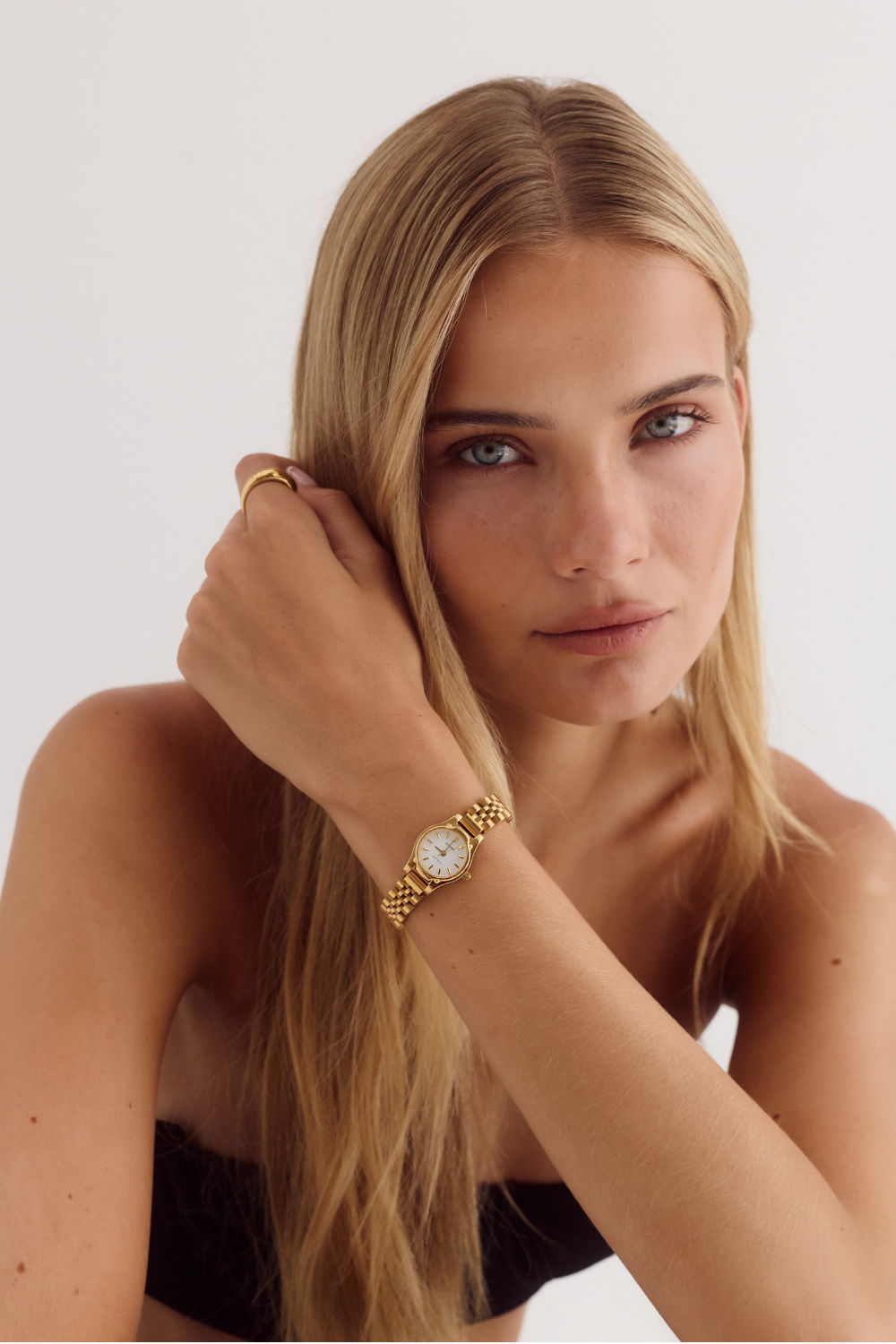 Cendré Isobel White Dial 18K Gold Women's Watch — view 3