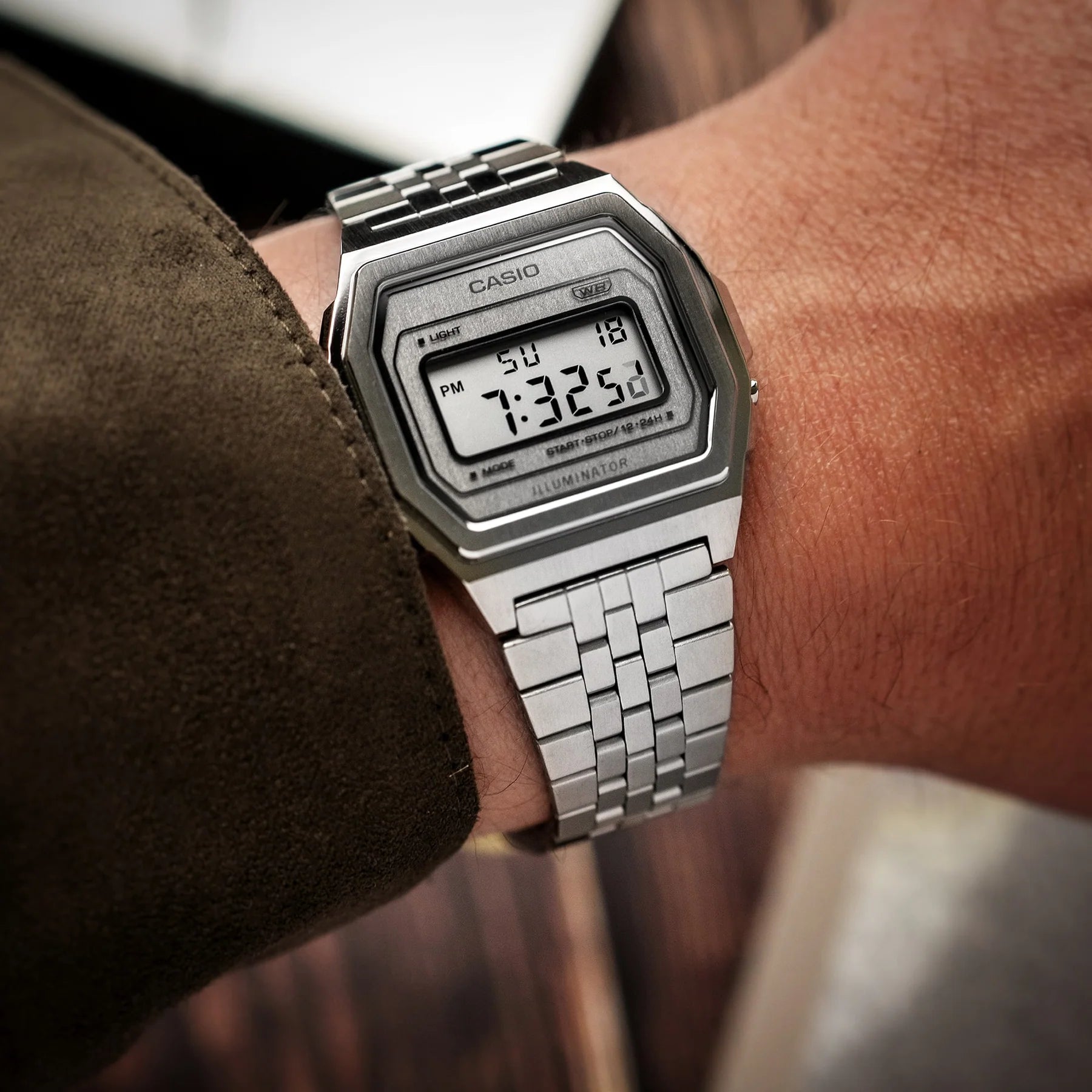 Casio Vintage Silver Stainless Steel Band Watch A1000A-7D