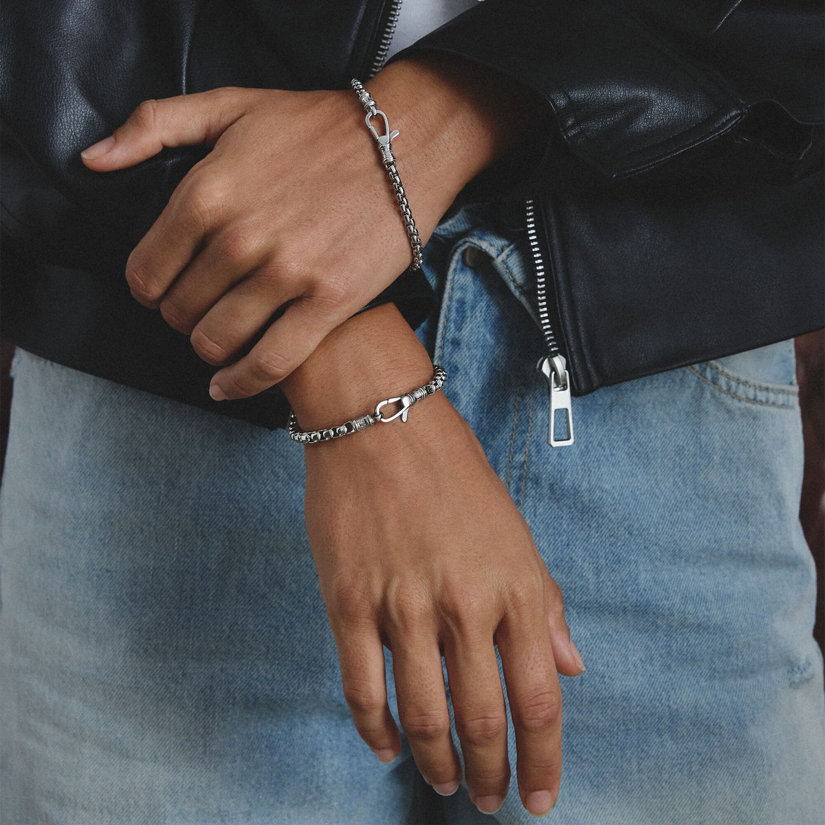 Thomas Sabo Stainless Steel Box Chain Bracelet 4mm TA2250S-16 view 3