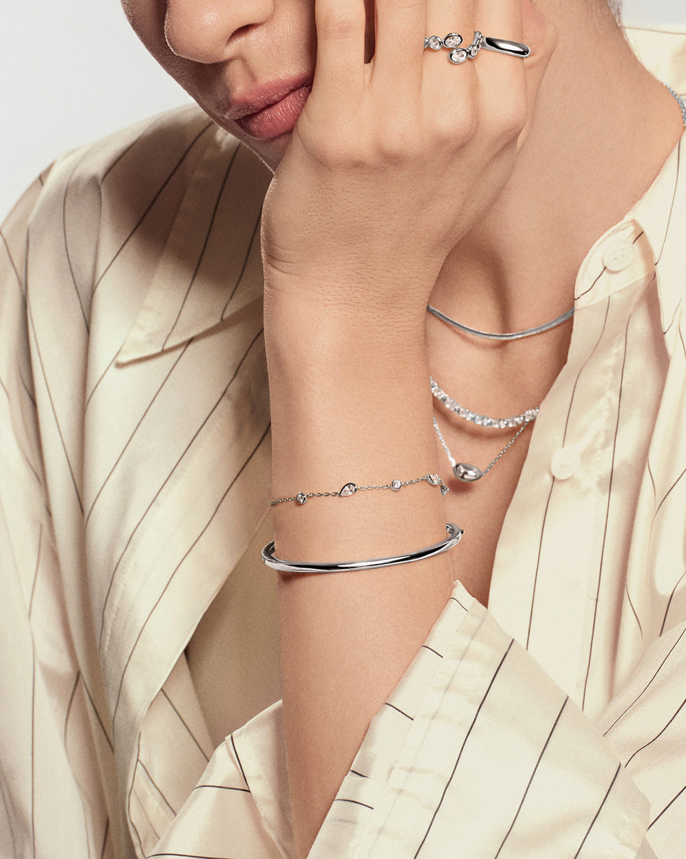 Ania Haie Silver Round & Teardrop Bezel Station Bracelet B076-03H B076-03H view 2