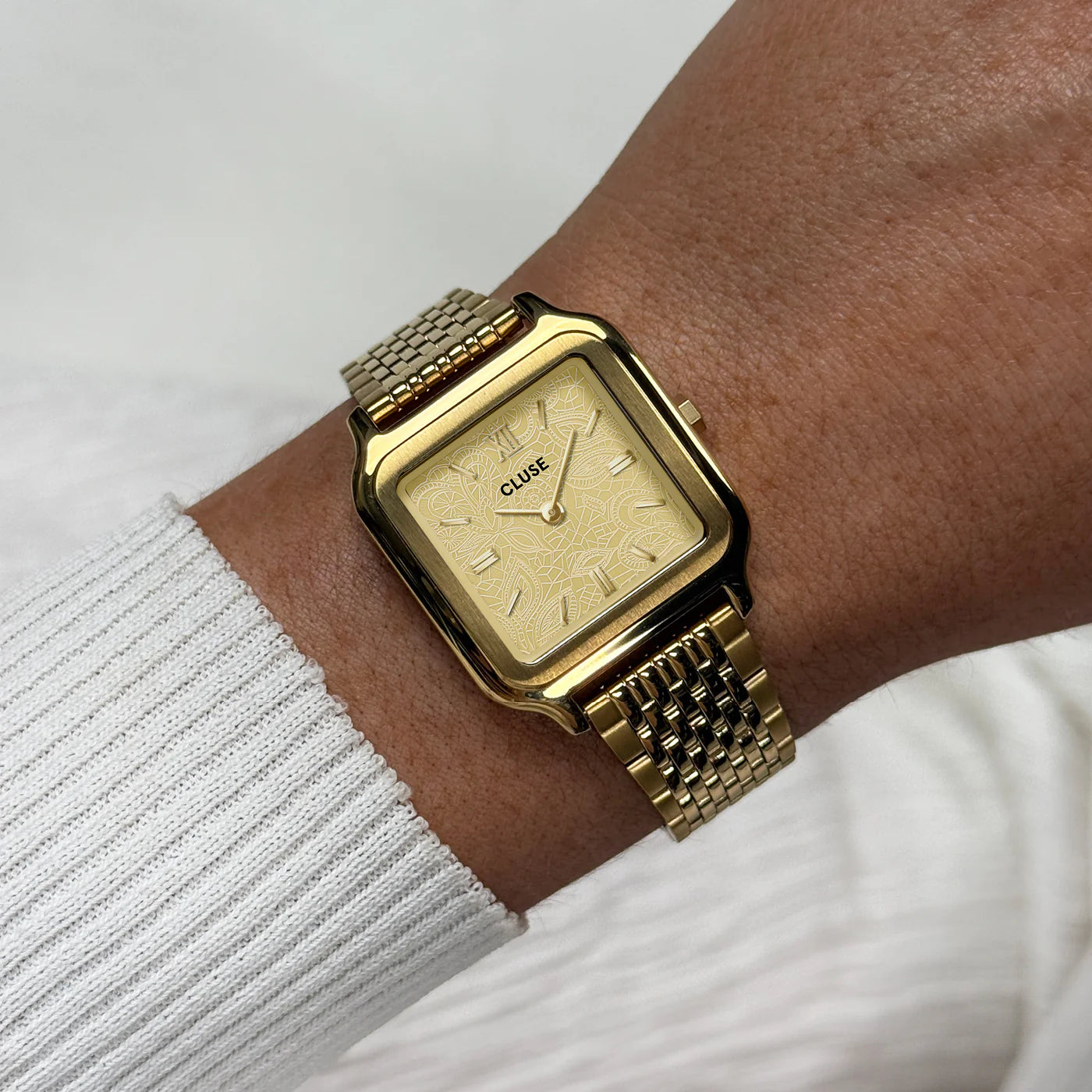 CLUSE Gracieuse Watch Stainless Steel Band Lace Textured Gold Colour Women's Watch CW11912