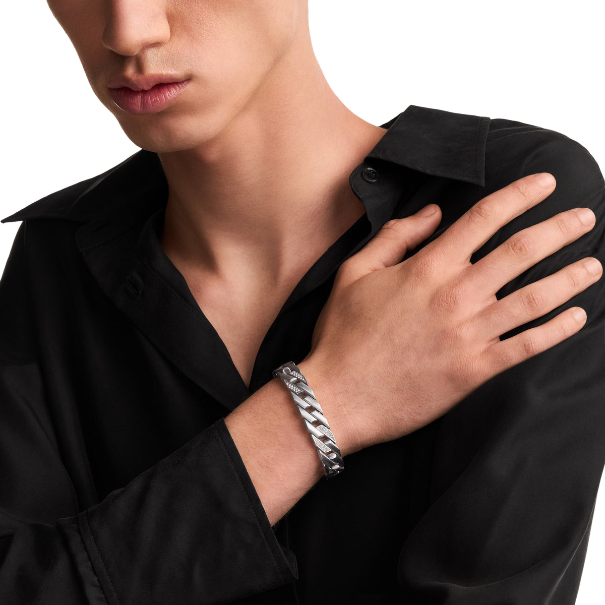 Emporio Armani Chain Bracelet EGS3388040 on the wrist