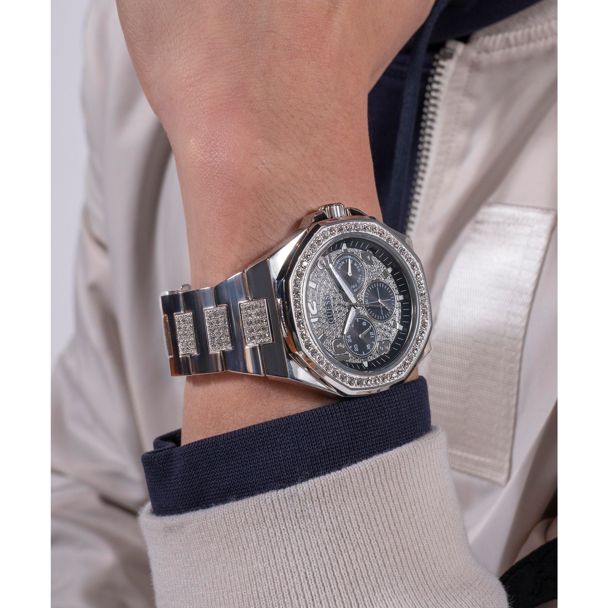Guess GW0785G3 Watch - Clasp