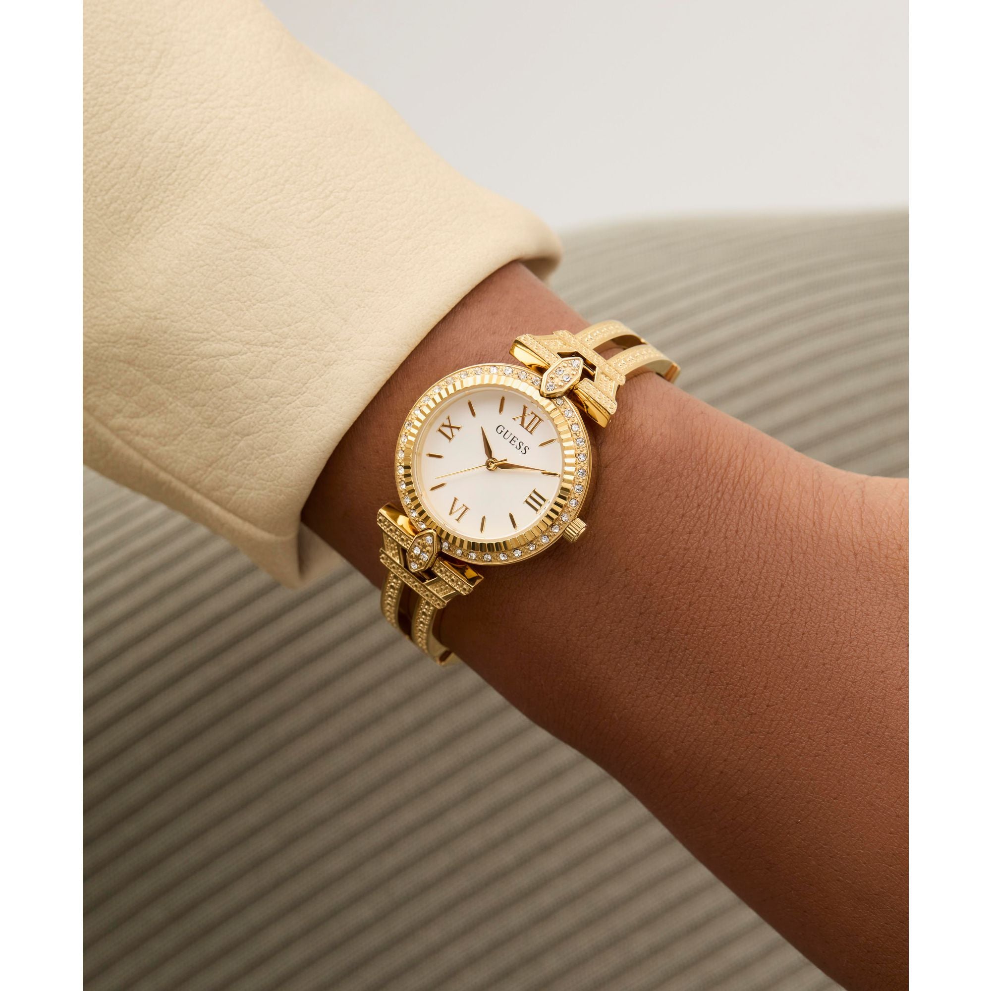 Guess GW0864L2 Watch - Clasp
