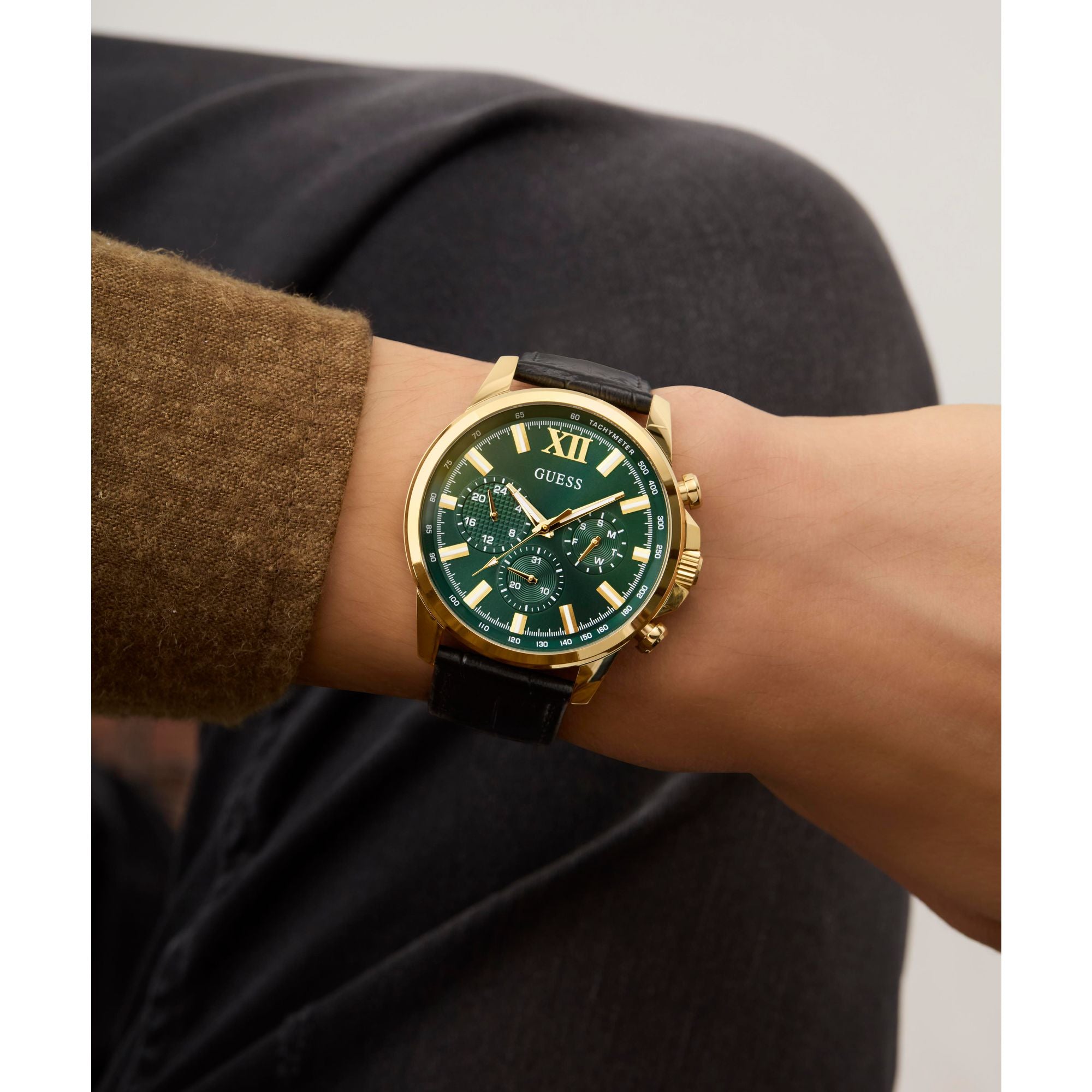 Guess GW0901G4 Watch - Box