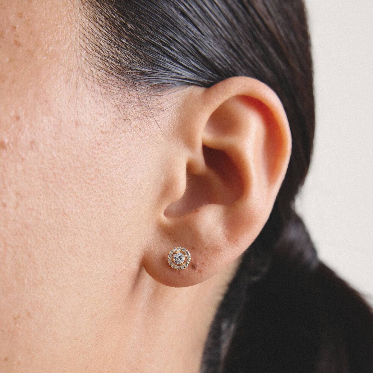 Thomas Sabo Stud earrings with brilliant-cut zirconia TH2372MY TH2372MY view 2