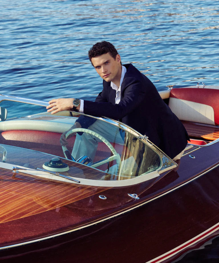 Timex Q Chronograph Black Dial and Rubber Band Watch TW2Y56100