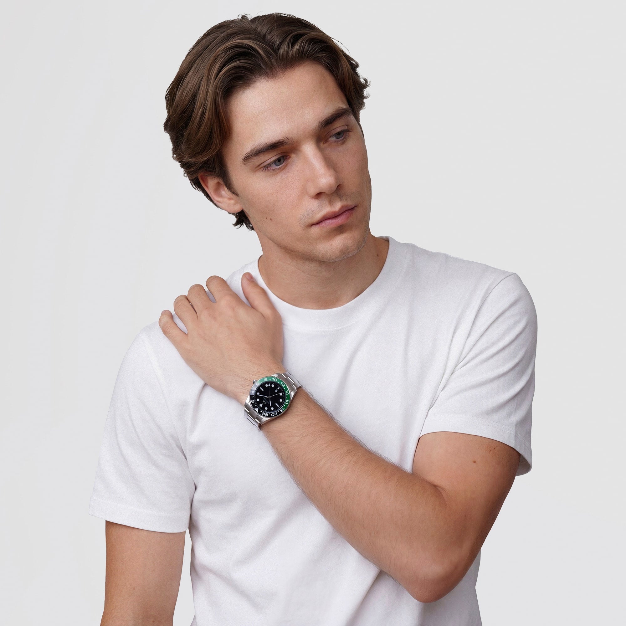 Daniel Wellington Iconic GMT Link Black Green Ceramic Bezel Silver DW00100920