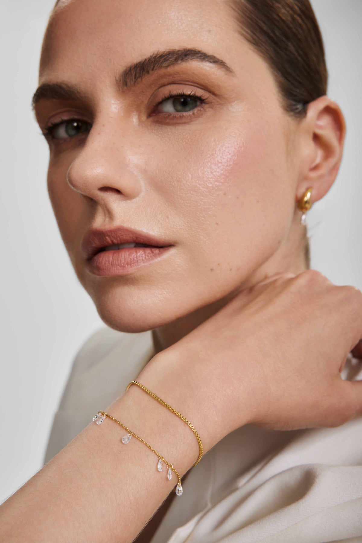Ania Haie Gold Ethereal Teardrop Dangle Station Bracelet B078-01G B078-01G view 2