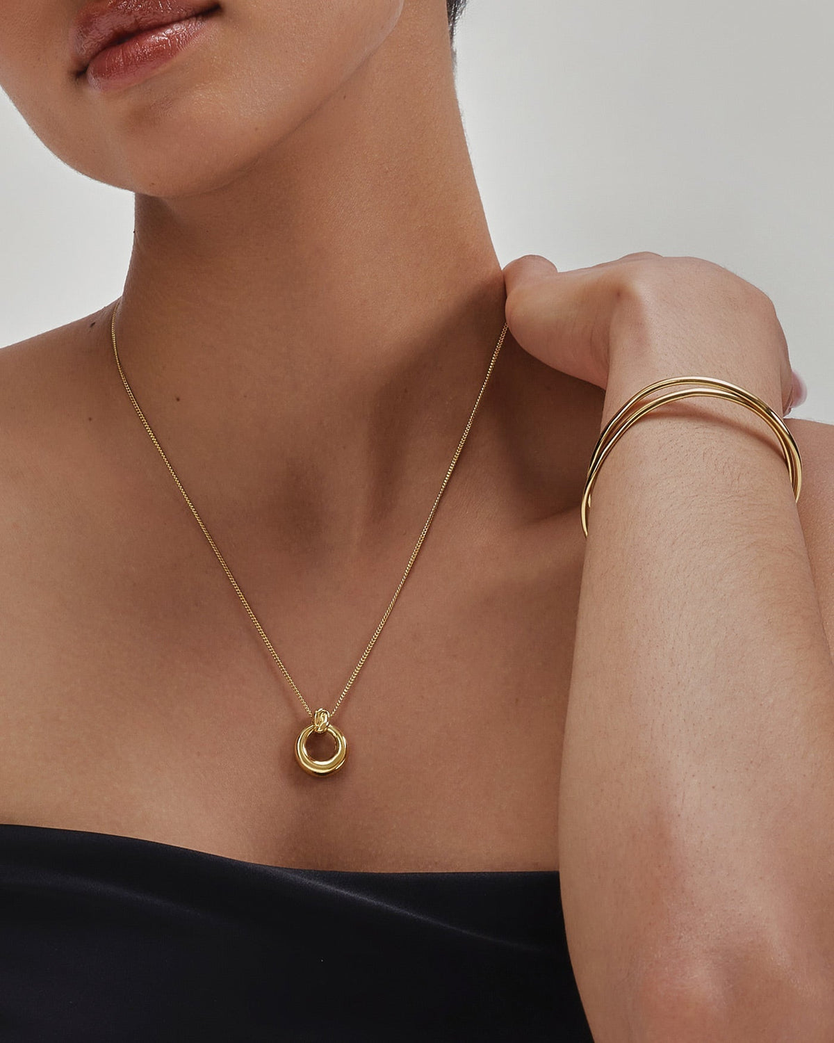 Ania Haie Gold Open Circle Necklace N077-04G N077-04G view 2