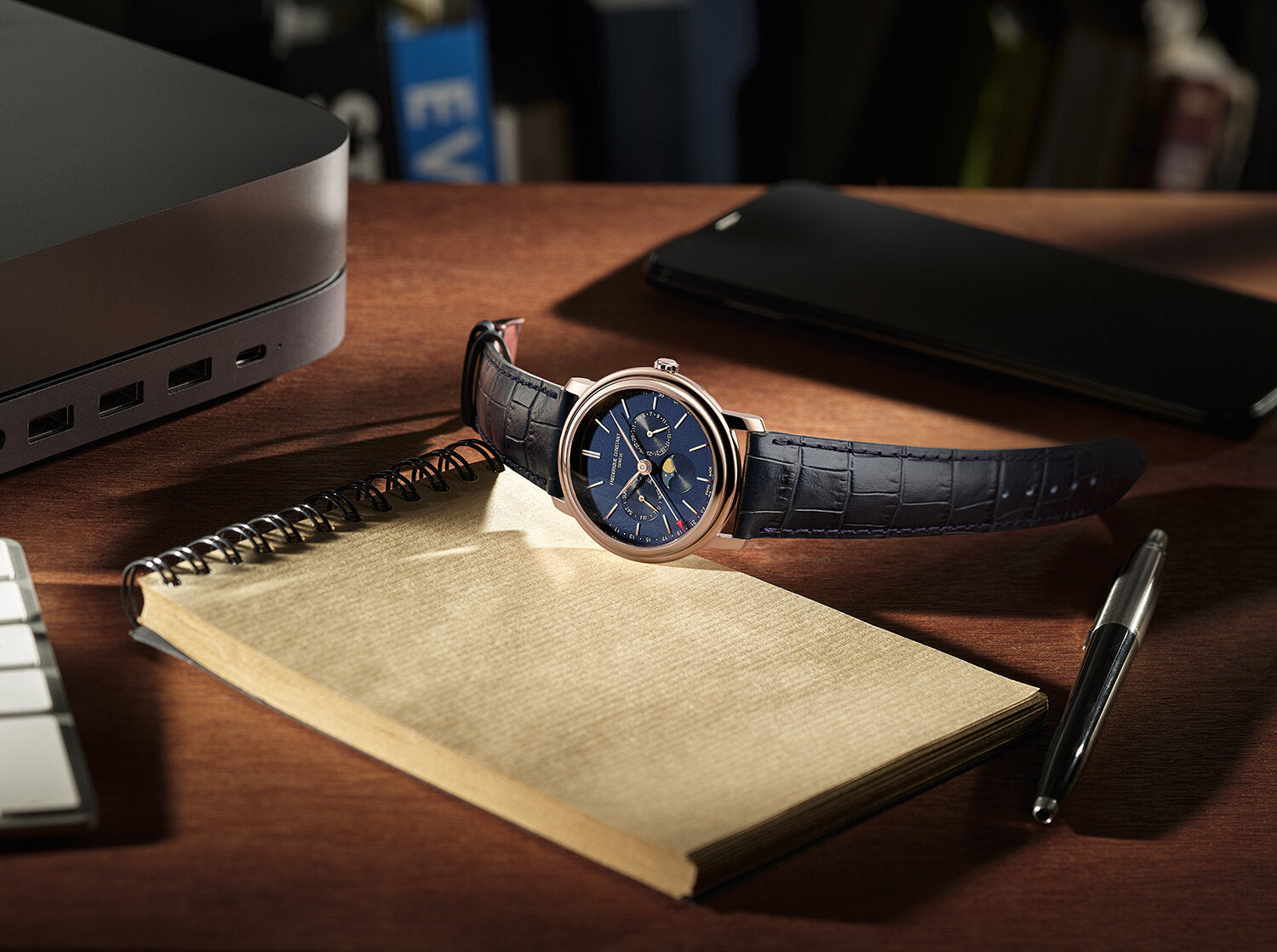 Frederique Constant FC-270N4P4 watch view 2