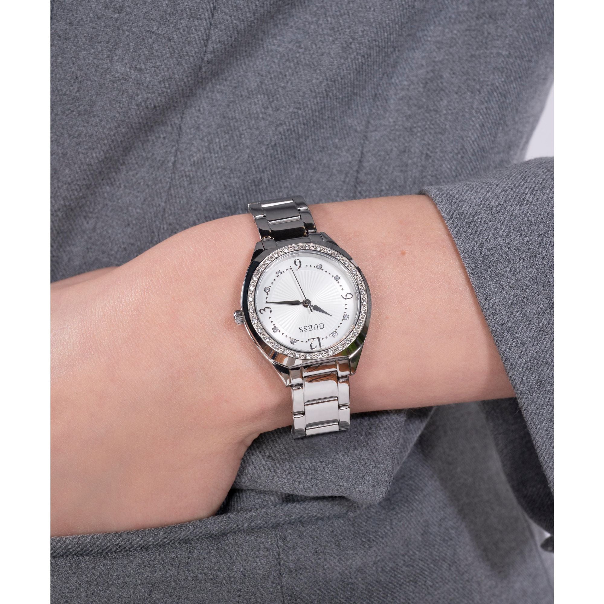 Guess GW0767L1 Watch - Clasp