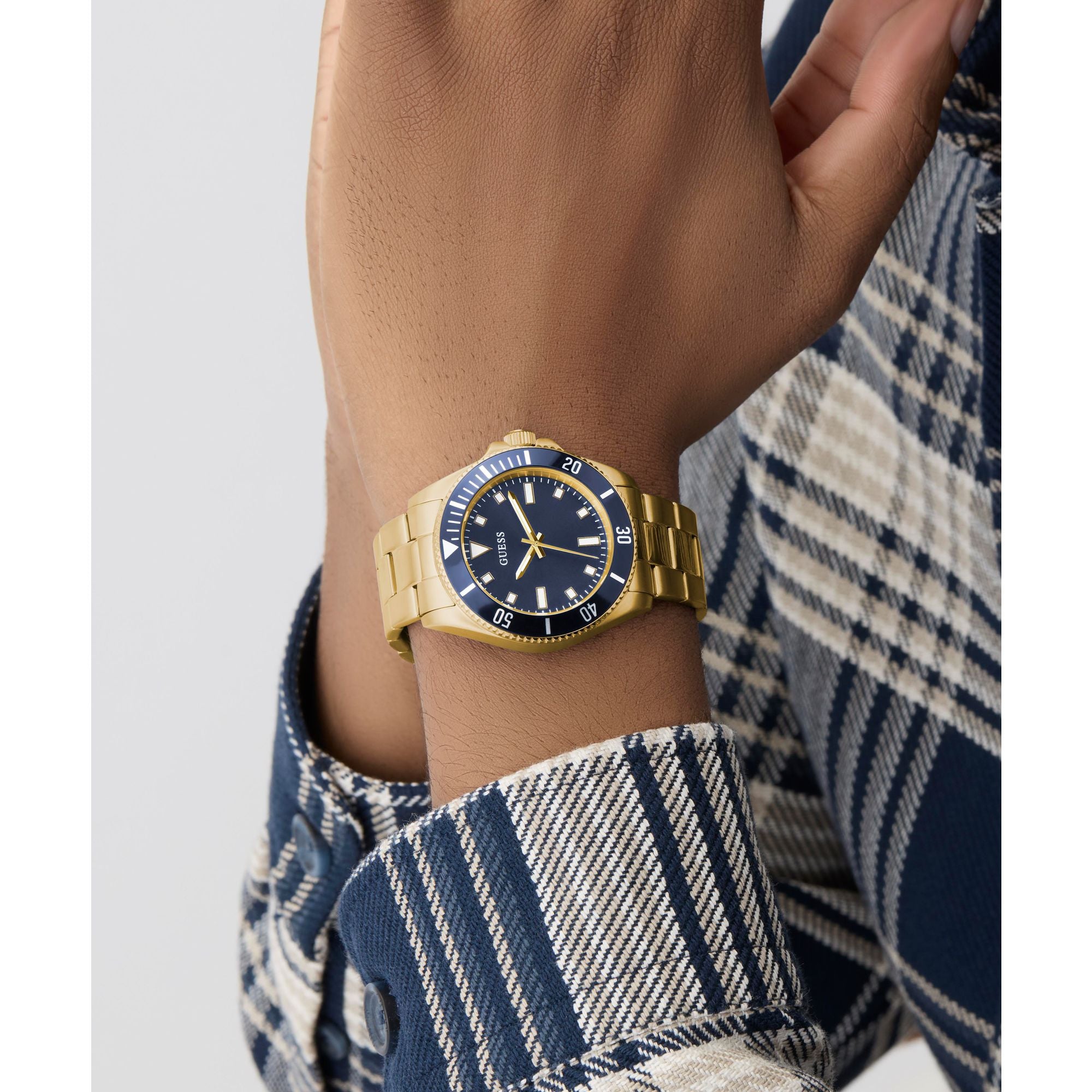 Guess GW0968G2 Watch - Detail 2