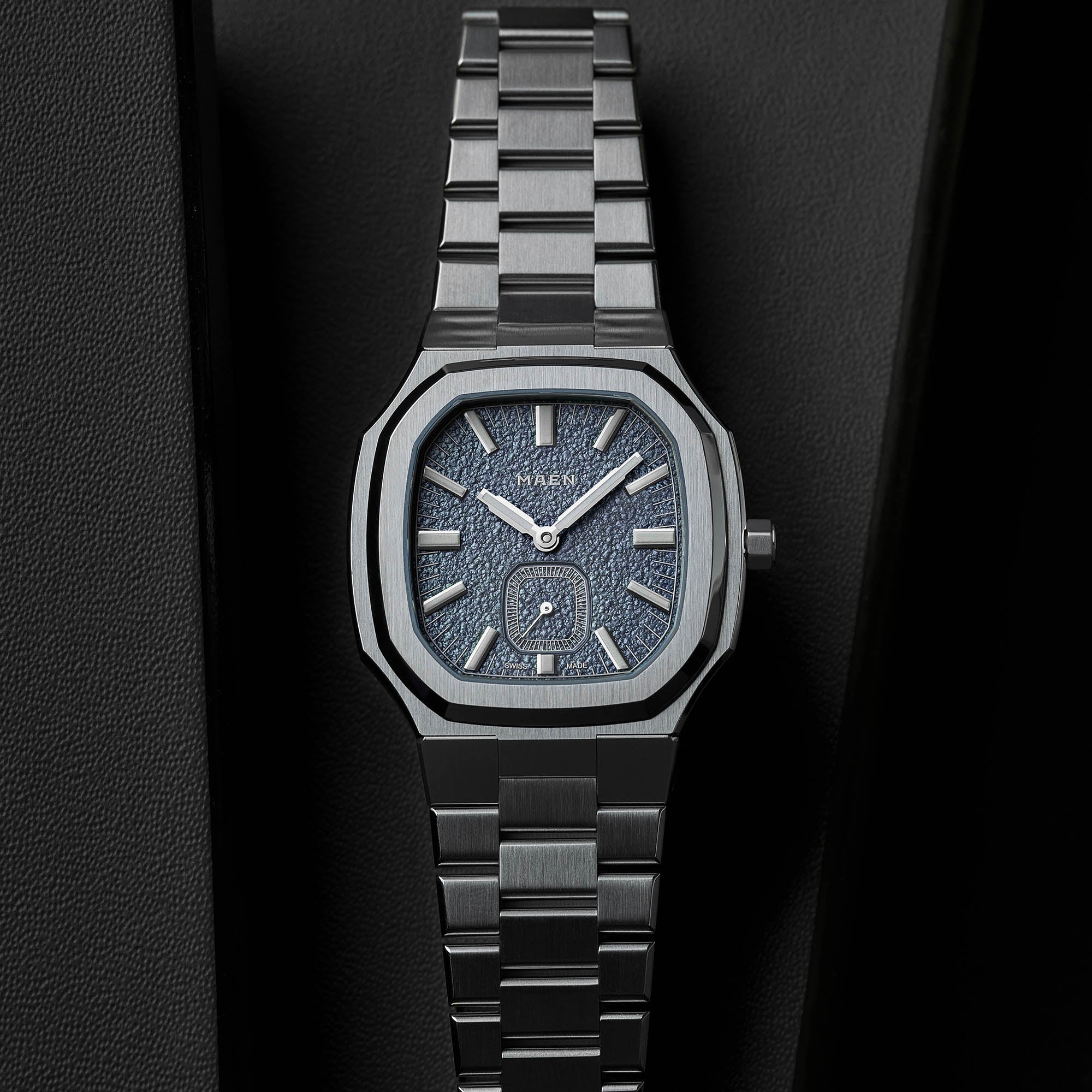 MAEN Manhattan 37 Ultra Thin Midnight Blue Manual Wind Movement Watch M2.2.1