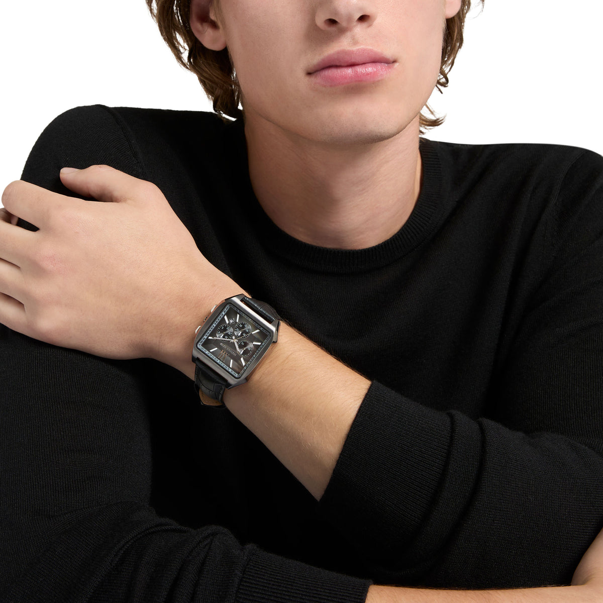 Michael Kors Hayes Chrono Black MK9299 on the wrist