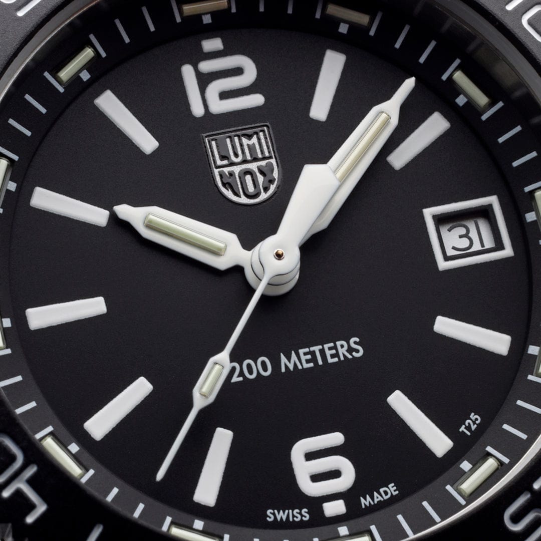 Luminox Pacific Diver Ripple Dive Black Dial Stainless Steel Watch XS.3122M.1