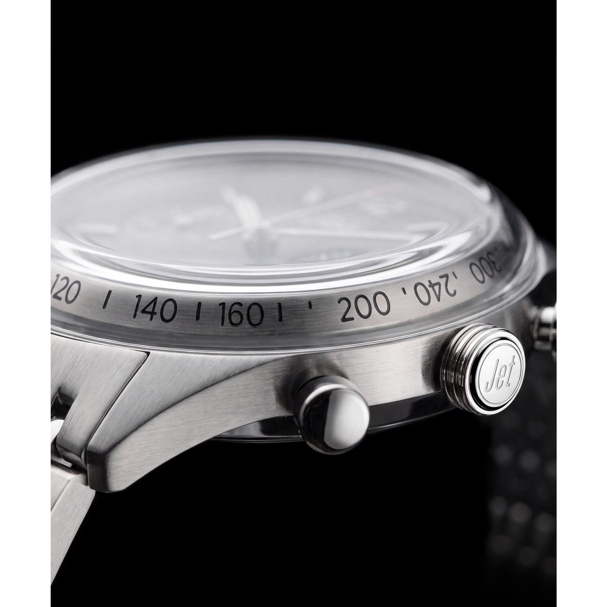 Timex Marlin Jet Chronograph TW2Y89800 sage green dial on a stainless steel bracelet, dial close-up