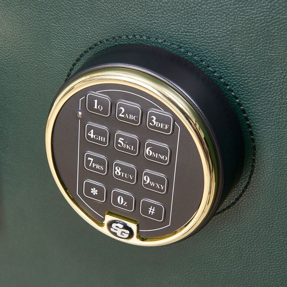WOLF Athos 20 Piece Watch Winder Safe in Green, close-up of the digital keypad