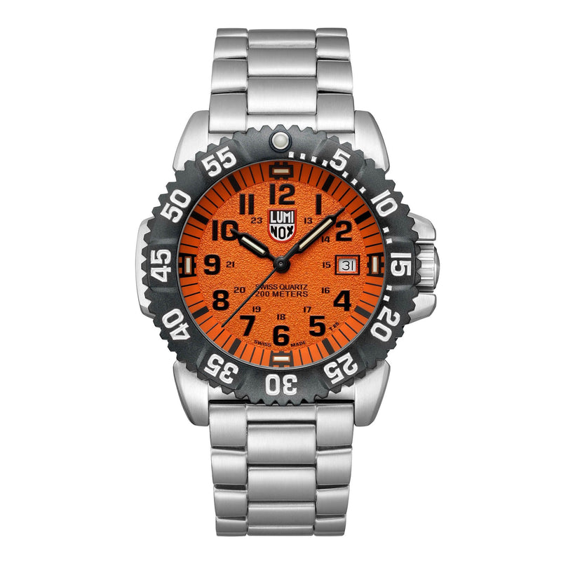Luminox SWISS QUARTZ 200M 防水時計 米ネイビーシールズ御用達“ルミノックス”【プロ仕様200m防水で全