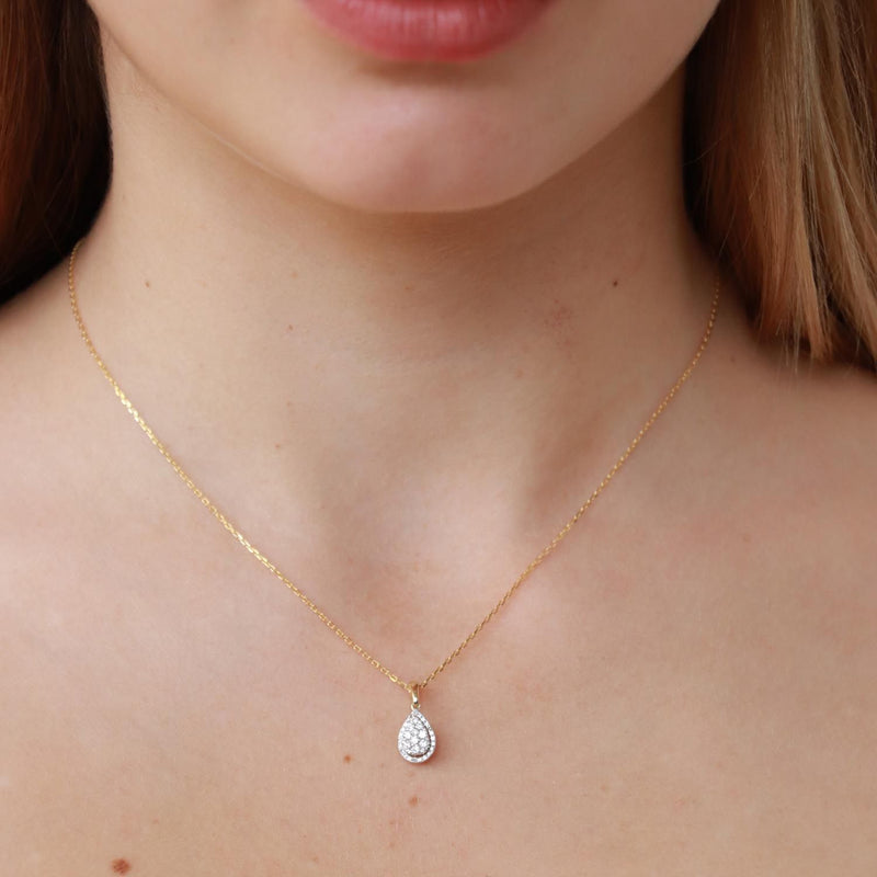 Pear Pendant With 0.25Ct Diamond In 9K Yellow Gold