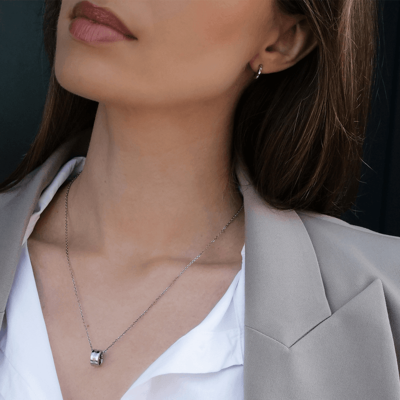 Elan Silver Necklace